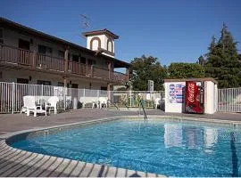 EZ 8 Motel Newark