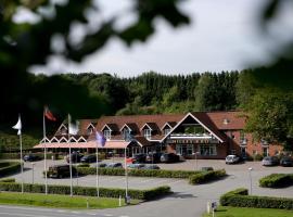 尼耶库洛宾馆，位于萨博的宾馆