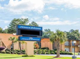 Howard Johnson by Wyndham Athens، فندق في أثينا