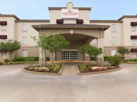 Hawthorn Suites by Wyndham College Station, hotel in College Station