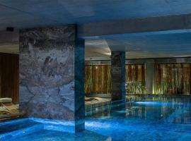 Hotel Warszawa, hotel vo Varšave