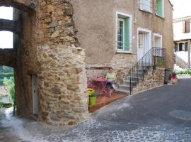 Neffies Languedoc Frankrig: Néffiès şehrinde bir otel