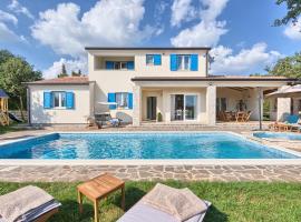 Villa 1521, hôtel à Žminj