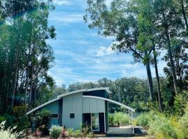 Silkwood Estate, hotel with hot tubs in Pemberton