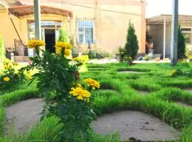 Apple Hostel Bishkek