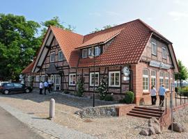 Fischhaus am Schaalsee, hotel v destinaci Zarrentin