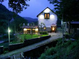 이잘쥬에 위치한 호텔 Hotel Rural Besaro - Selva de Irati