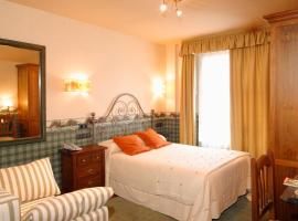 Hotel Avenida Real, hotel v destinaci Villaviciosa