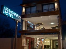 Hotel Aires de Tandil, hotel in Tandil