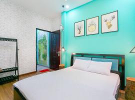 Qcub3 Homestay, hotel cerca de Nowzone Fashion Mall, Ho Chi Minh
