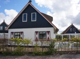 Villa Buiten 130 met Sauna, hotel in Callantsoog