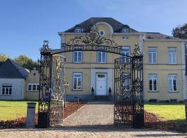 Kasteel B&B Sint-Bartel, Cama e café (B&B) em Geraardsbergen