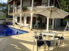 Casa Quinta con Piscina y Jacuzzi Privada en Melgar