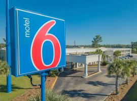 Motel 6-Saraland, AL, hotel v destinaci Saraland