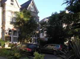 TOWNHOUSE ROOMS, hotel in Truro