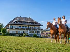 Landpension Pferdekoppel - Self Checkin, hotel in Seewald