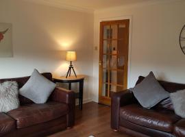 Largs stay With Private parking, Hotel in Largs