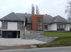 Villa Marco 176, ξενοδοχείο σε Cerexhe-Heuseux