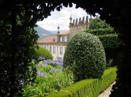 Casa do Campo - Turismo de Habitação, hotel v mestu Celorico de Basto