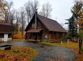 Boot Lake Retreat, hotel in Steuben