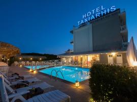 Hotel Taxiarhis, hotel v destinaci Loutra Killinis