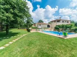 Villa Catarina with Beautiful and Spacious Garden and Pool