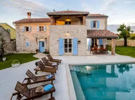 Exclusive Villa Tomani with Private Pool