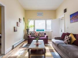 The Avondale Guesthouse, holiday rental in Chicago