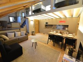 Le Reve Charmant Apartments - Via Sant'Orso,2, khách sạn ở Aosta