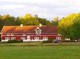 Röda Stallet Bed & Breakfast, casă de vacanță din Hjo