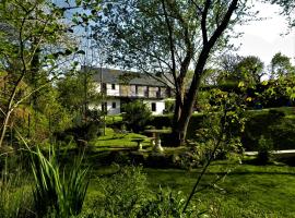 La Fontaine de Resnel, cheap hotel in Frehel