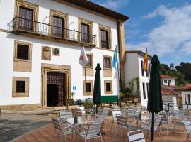 Hotel Palacio de los Vallados, hotel in Lastres