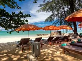 Khaolak Wanaburee Resort - SHA Extra Plus