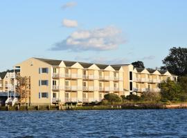 Waterside Inn, han din Chincoteague