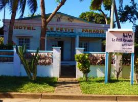 Hotel Le Petit Paradis, cheap hotel in Diego Suarez