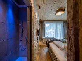 Post Hotel Paznaun, hotel See