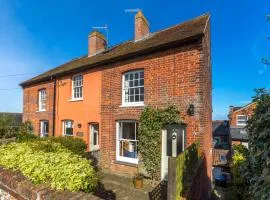 5 Coastguard Cottages