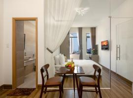 Van apartment, hotel di Da Nang