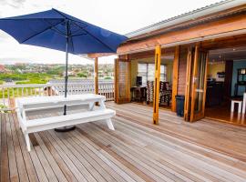 Happy Waves Holiday Home, hotel perto de Gamtoos River Mouth Reserve, Jeffreys Bay