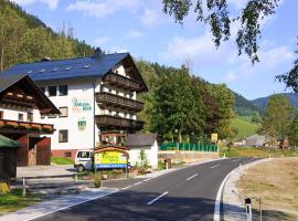 Gasthof - Pension Ödsteinblick โรงแรมในJohnsbach