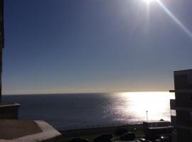 Albert Rd, beach hotel in Ramsgate