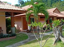 Koh Ngai Kaimuk Thong Resort