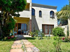 Sea Valley Villa, pet-friendly hotel in Port Alfred