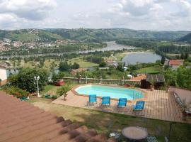 Villa Panoramique, renta vacacional en Saint-Clair-du-Rhône