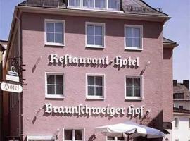 Braunschweiger Hof, hotel s parkiralištem u gradu 'Münchberg'