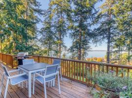 Rhodena Beach Cottages, hotel in Coupeville