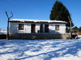 Apartment " PENSCH ", casa vacanze a Wilwerwiltz