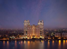 Fairmont Nile City, hôtel au Caire