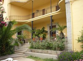 Hosteria Casa Colonial, hotel-fazenda em Madrigal de la Vera