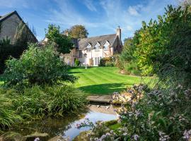 Cricket Field House, hotel em Salisbury